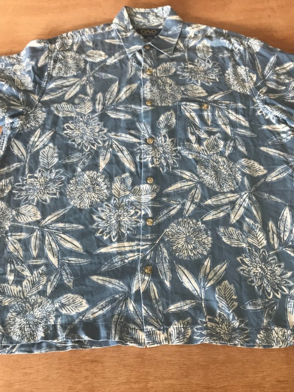 Ono Hawaiian Shirt Men M Blue Floral Button Up Pocket Short Sleeve Silk Blend